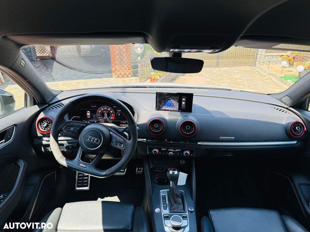 Audi RS3 S tronic - 7