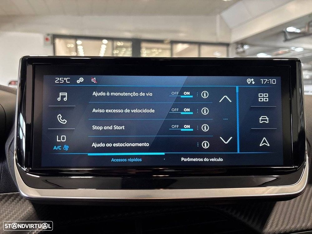 Peugeot 2008 1.2 PureTech Style - 11