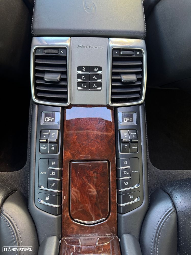 Porsche Panamera S Hybrid - 12