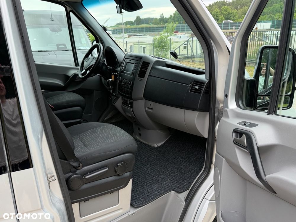 Mercedes-Benz Sprinter 516 - 8