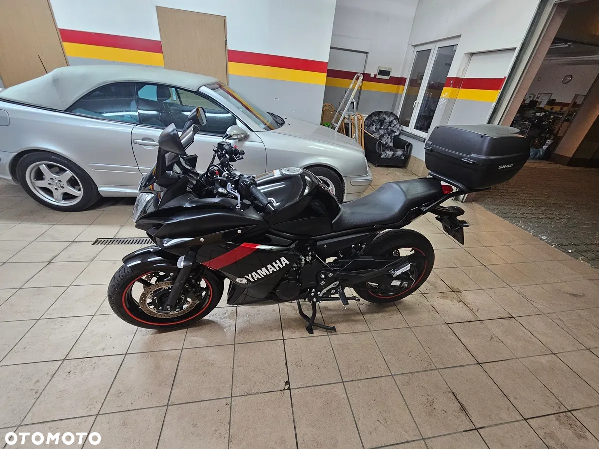 Yamaha XJ - 4