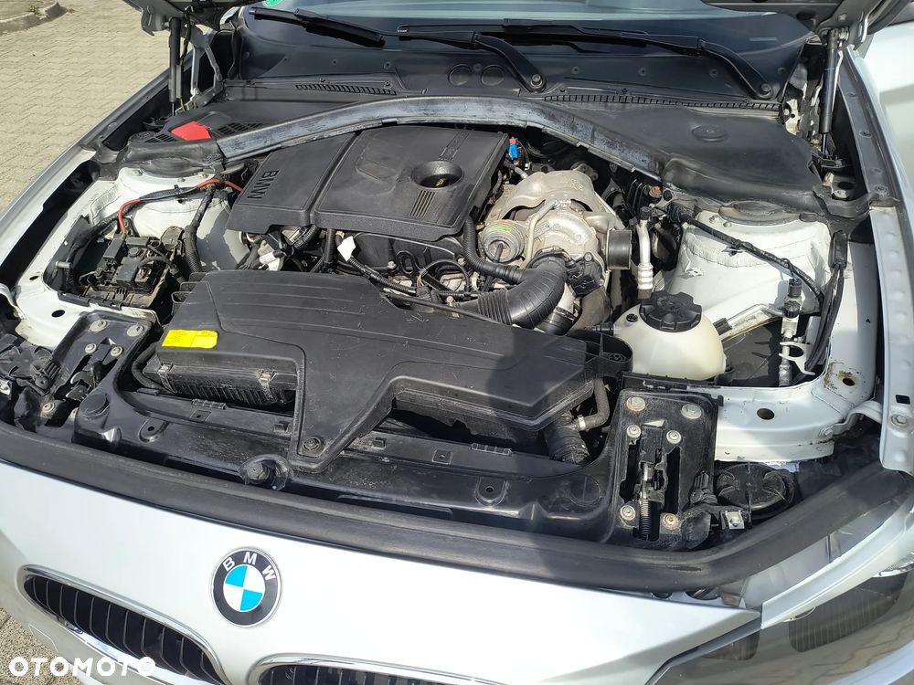 BMW Seria 1 116i Sport Line - 26