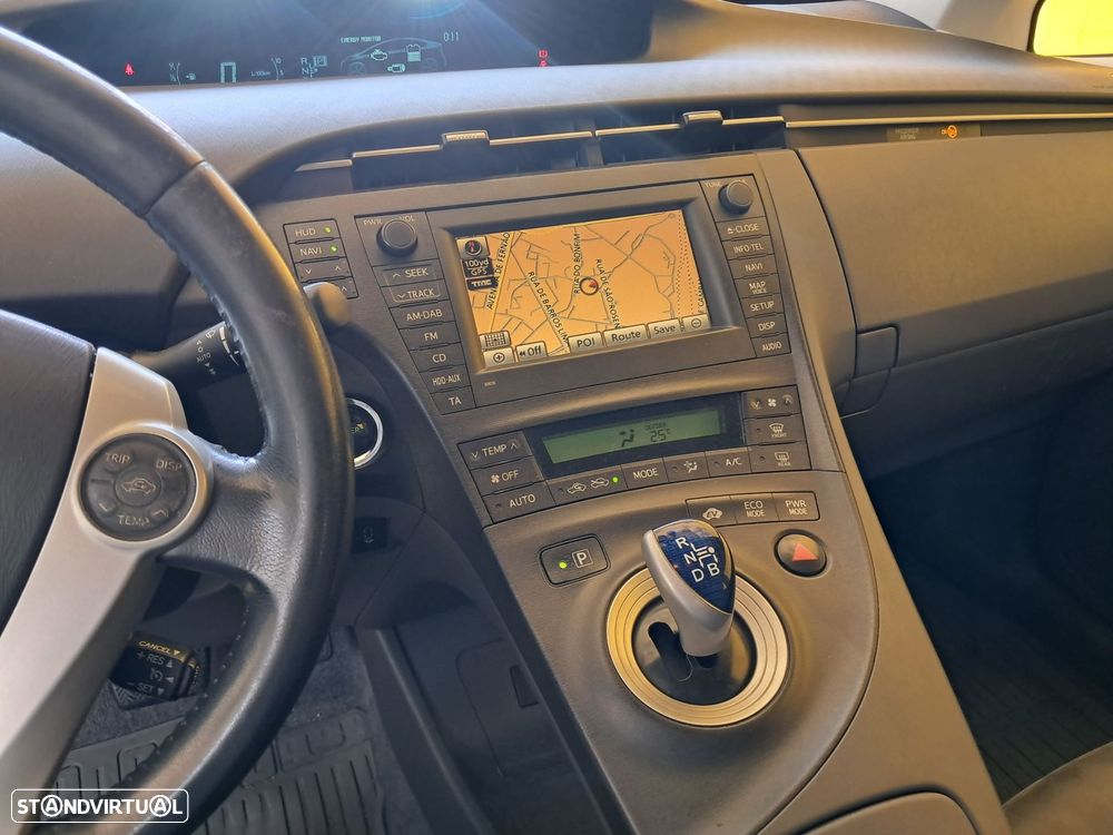 Toyota Prius 1.8 - 9