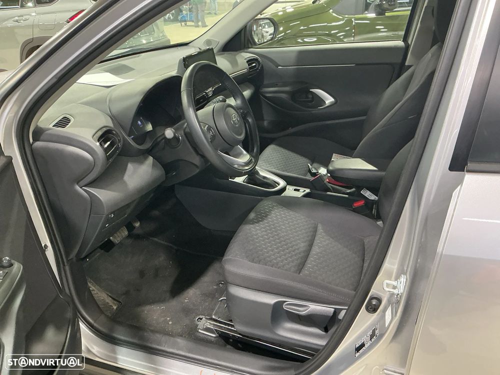 Toyota Yaris Cross 1.5 HDF Comfort Plus - 6