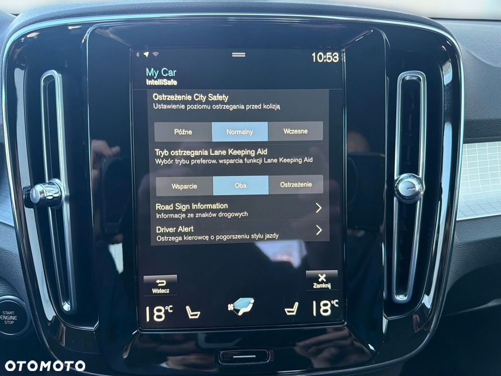 Volvo XC 40 - 31