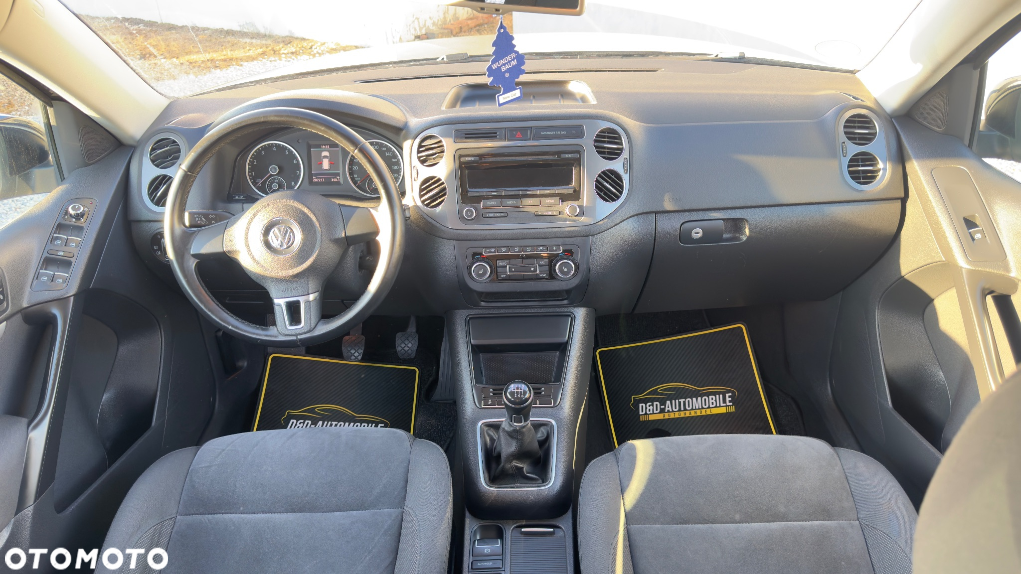 Volkswagen Tiguan 1.4 TSI BlueMotion Technology Sport & Style - 6