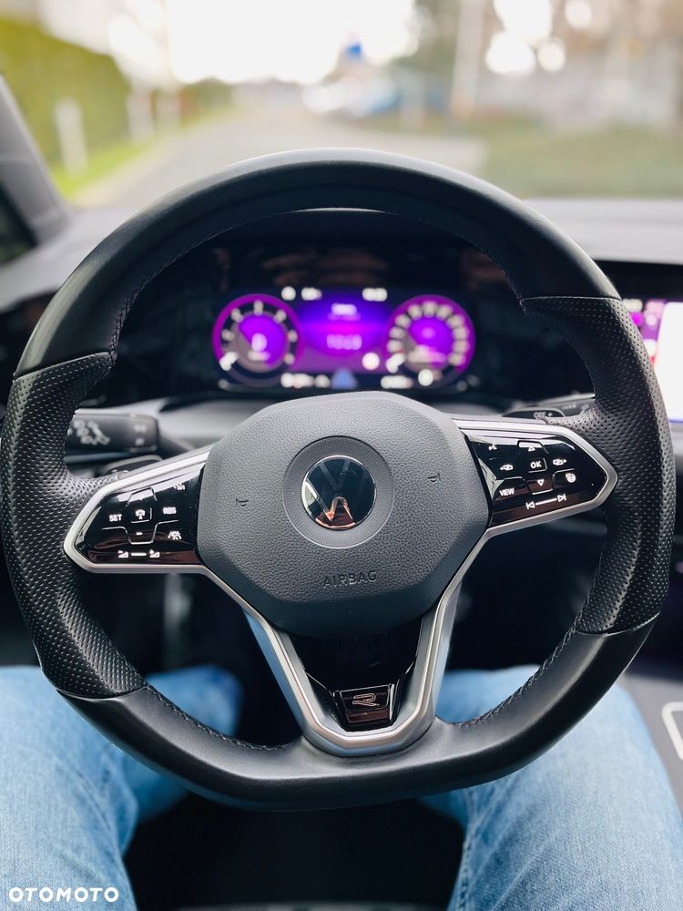 Volkswagen Golf VIII 2.0 TDI R-Line DSG - 13