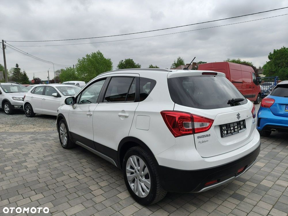 Suzuki SX4 S-Cross 1.6 DDiS 4x2 Comfort - 4