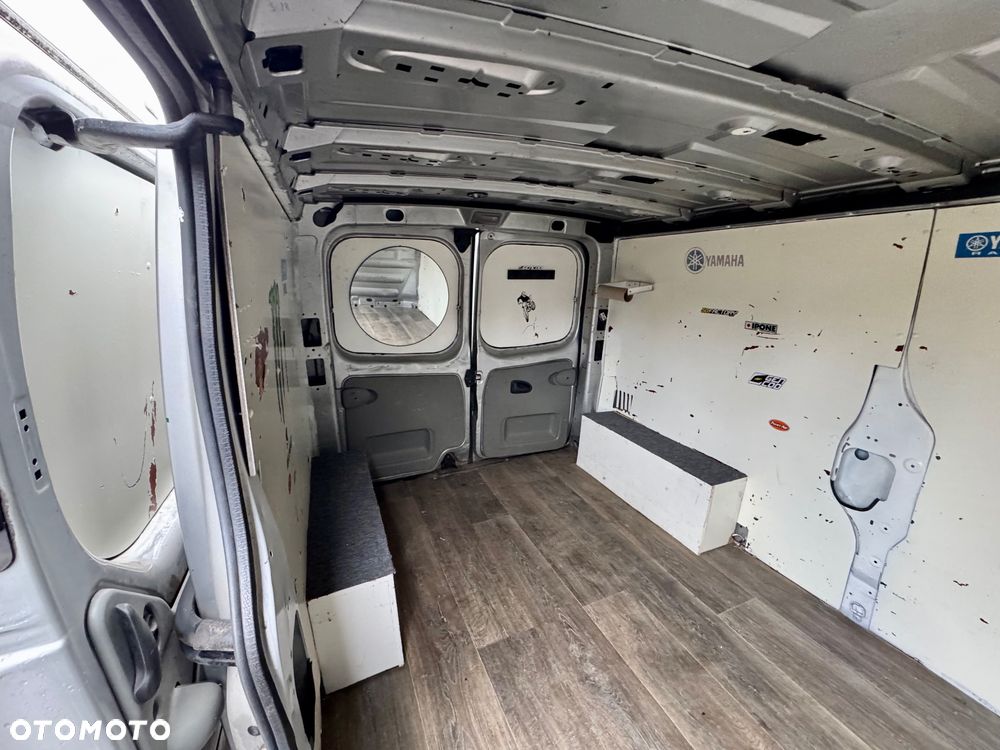 Opel Vivaro - 15