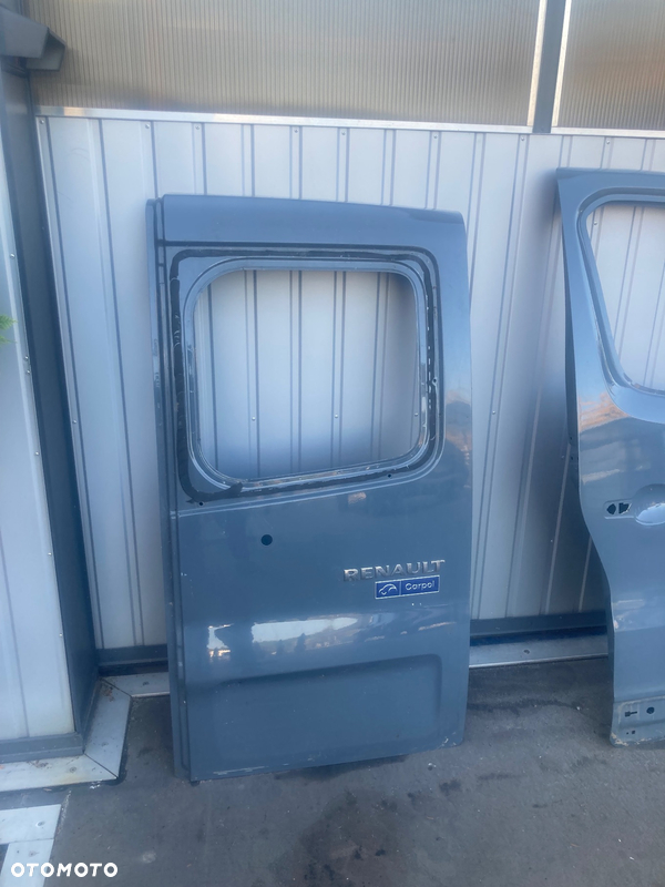 RENAULT Trafic 3 III lift  4 IV OPEL Vivaro Fiat talento  DRZWI PRAWE tylne PRAWy tył  skrzydłowe skrzydło prawe skrzydełka