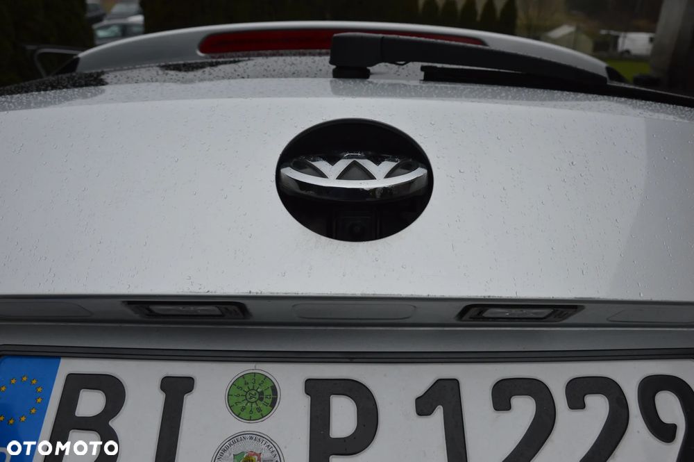 Volkswagen Passat Variant - 19