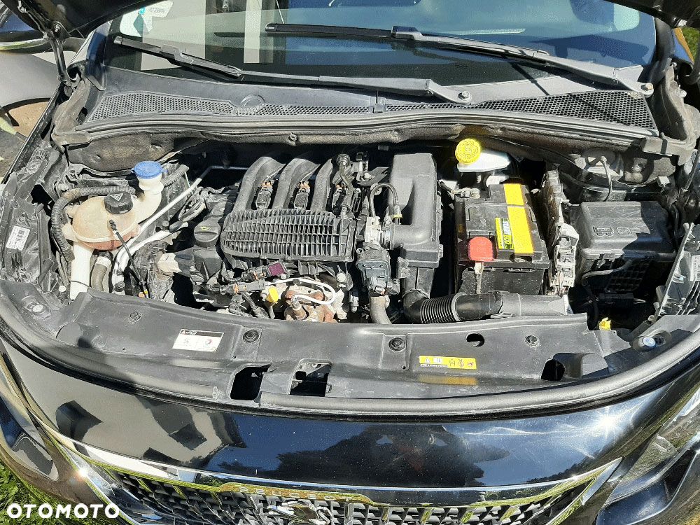 Peugeot 2008 - 8