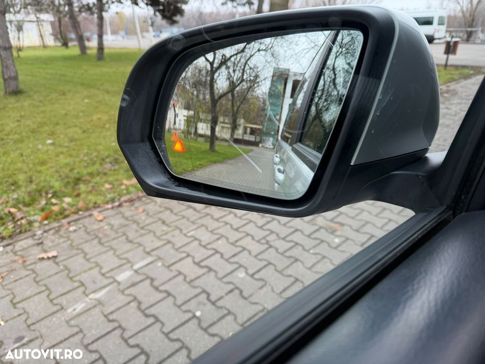 Mercedes-Benz V 250 (BlueTEC) d kompakt 4Matic 7G-TRONIC Avantgarde Edition - 13