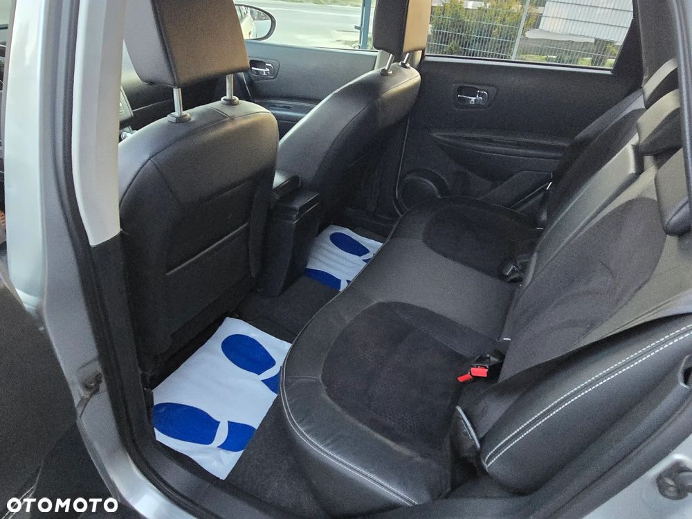 Nissan Qashqai 2.0 CVT 360 - 23