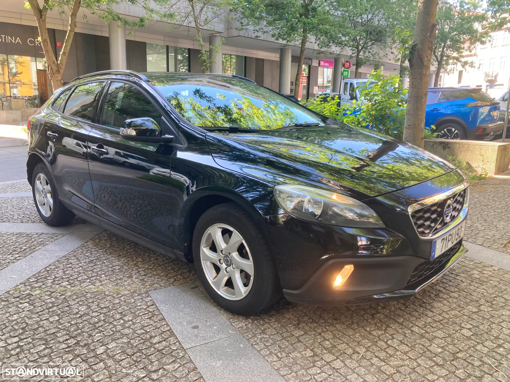 Volvo V40 Cross Country 1.6 D2 Kinetic - 6