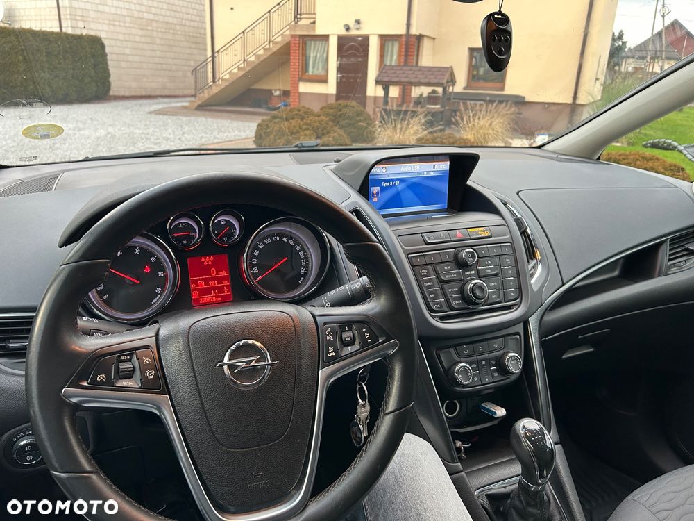 Opel Zafira - 39
