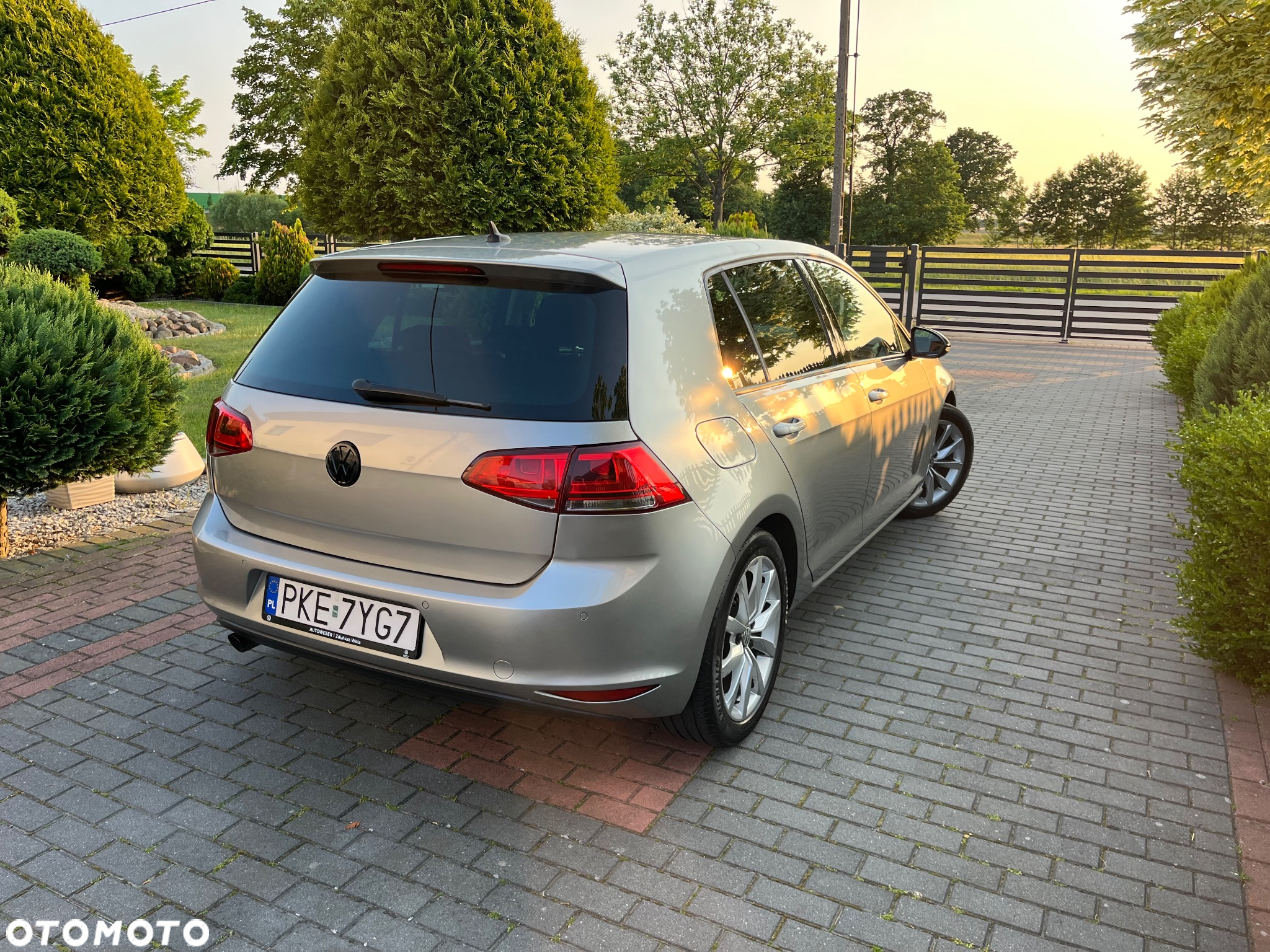 Volkswagen Golf 1.6 TDI DPF DSG Highline - 8