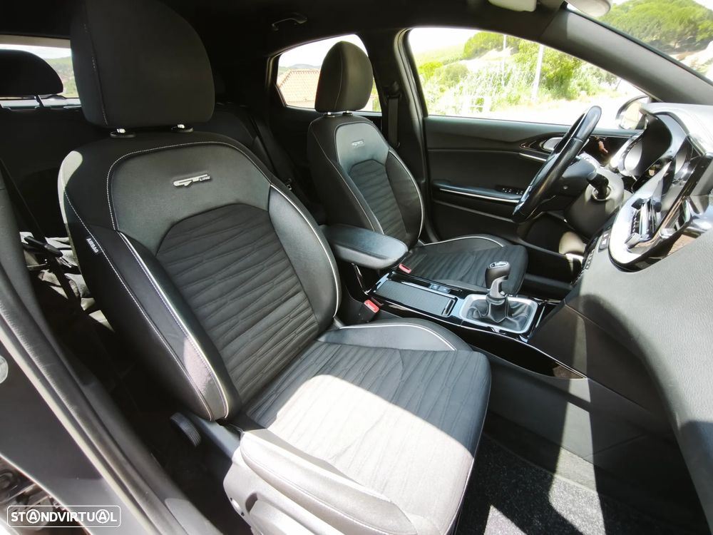 Kia XCeed 1.0 T-GDi GT-Line - 6