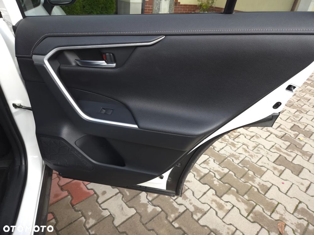 Toyota RAV4 2.0 Comfort 4x4 - 36