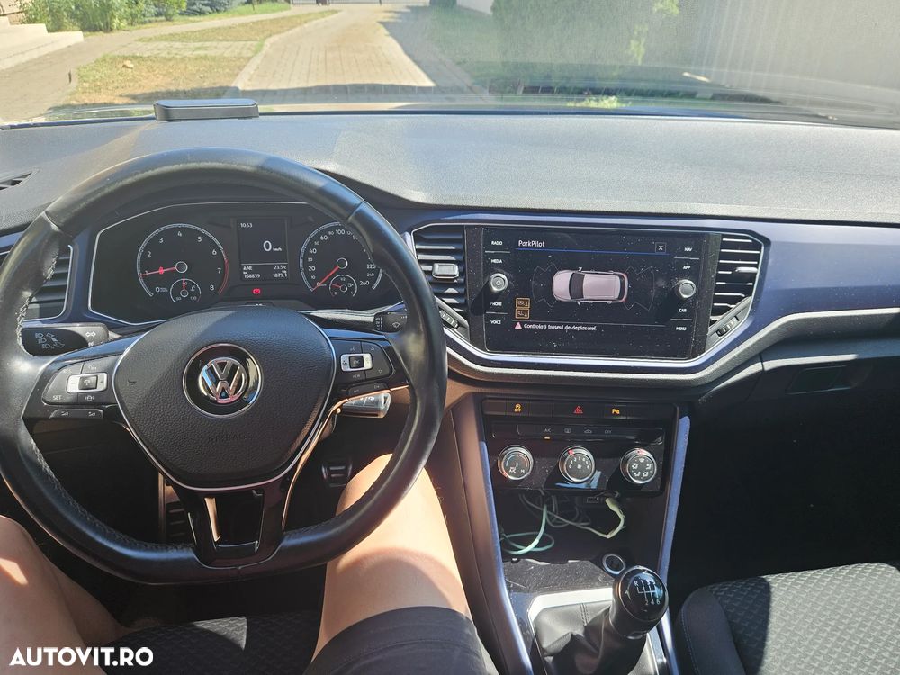 Volkswagen T-Roc 1.0 TSI OPF - 12