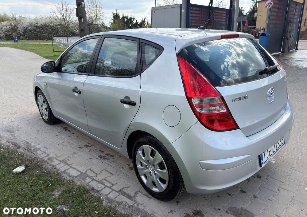 Hyundai i30 1.6 CRDi Base - 5