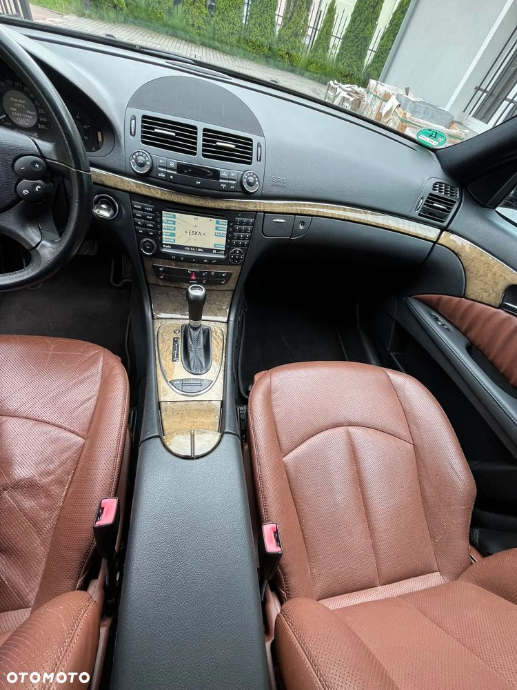 Mercedes-Benz Klasa E - 15