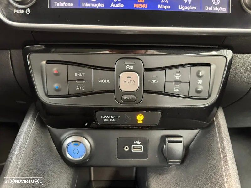 Nissan Leaf Tekna - 16