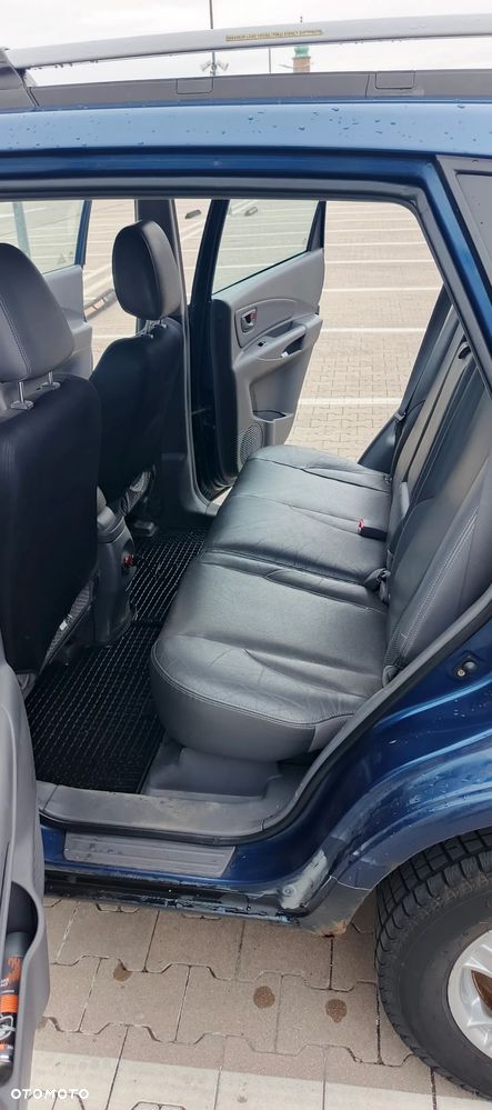 Hyundai Tucson 2.0 CRDi Active - 11