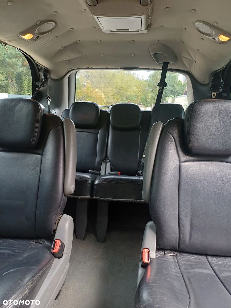 Chrysler Grand Voyager - 10