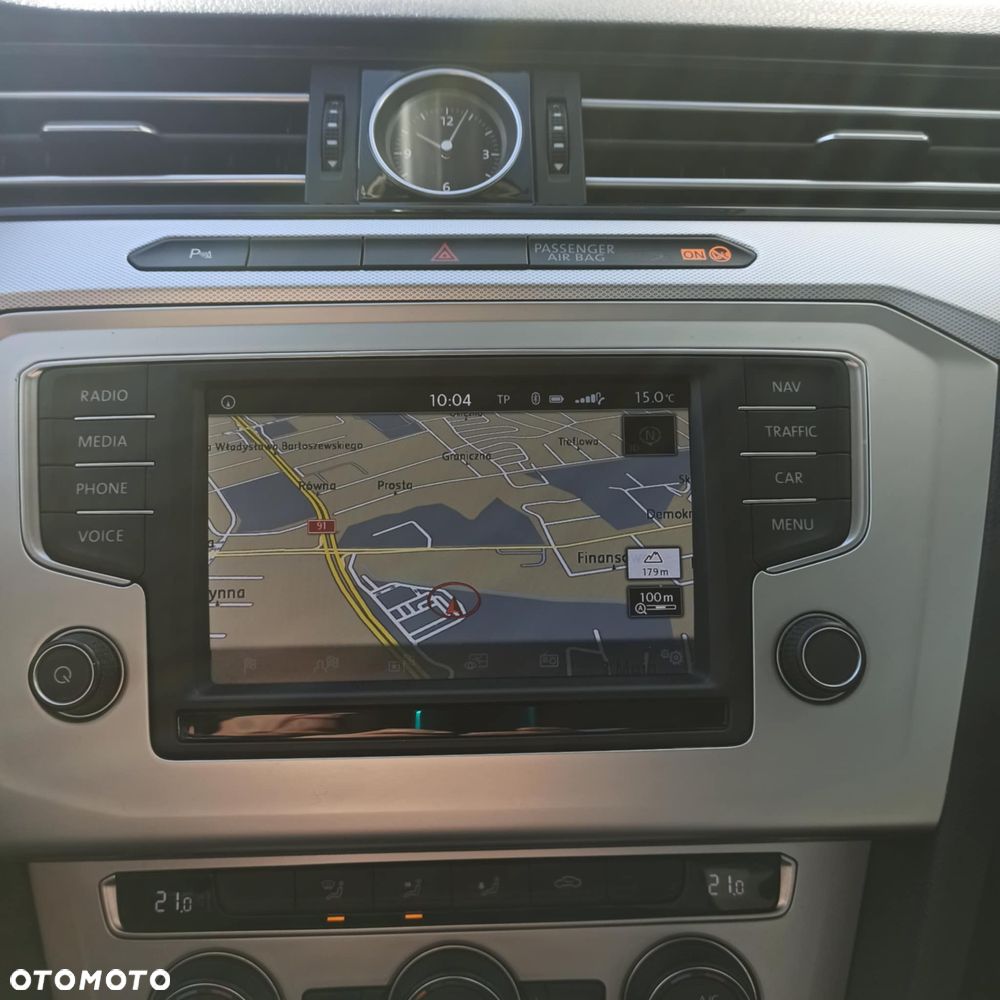 Volkswagen Passat 1.8 TSI BMT Comfortline - 8