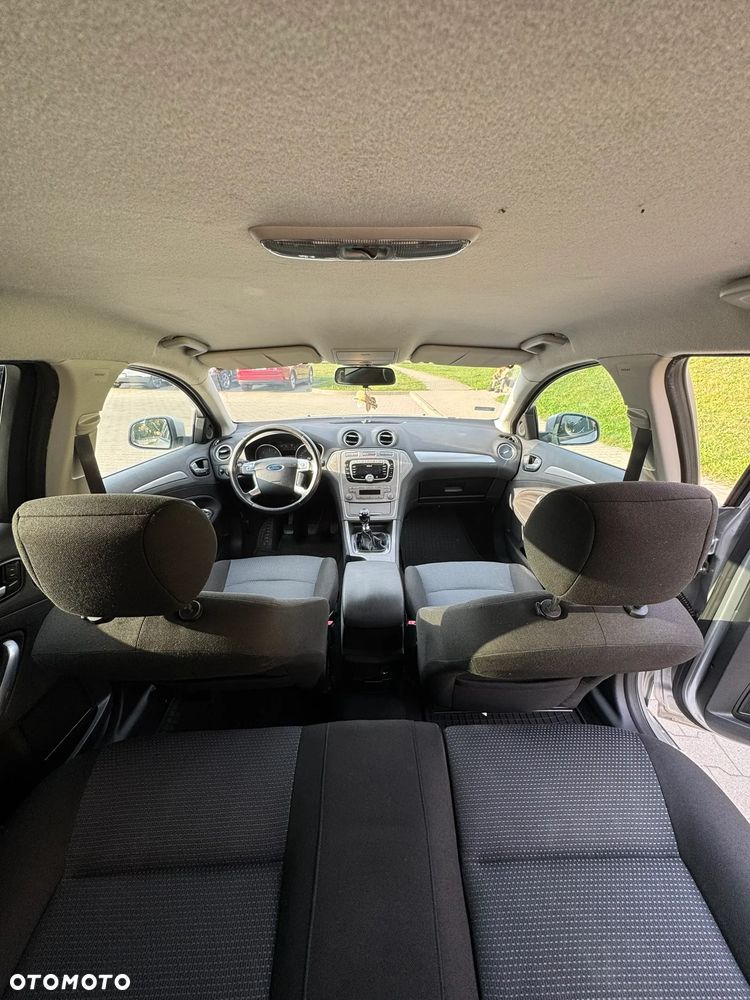 Ford Mondeo - 3