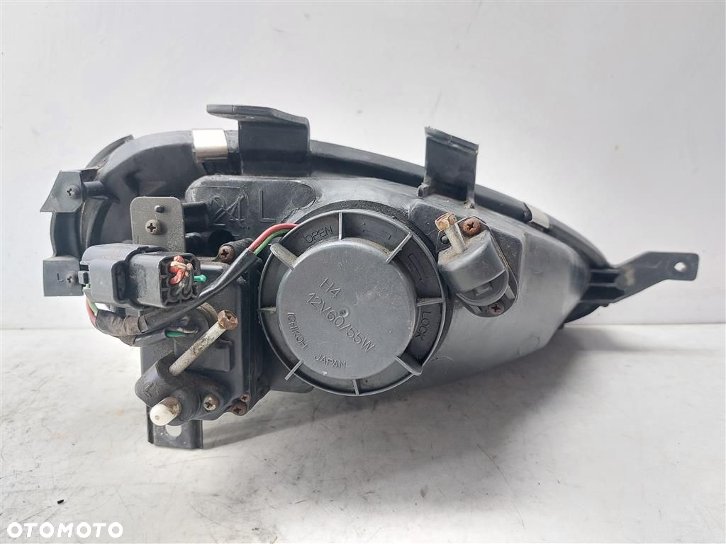 Reflektor lampa przód lewa Mazda MX-3  1992-1998 - 2