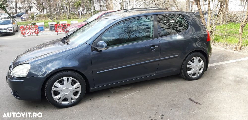 Volkswagen Golf - 15