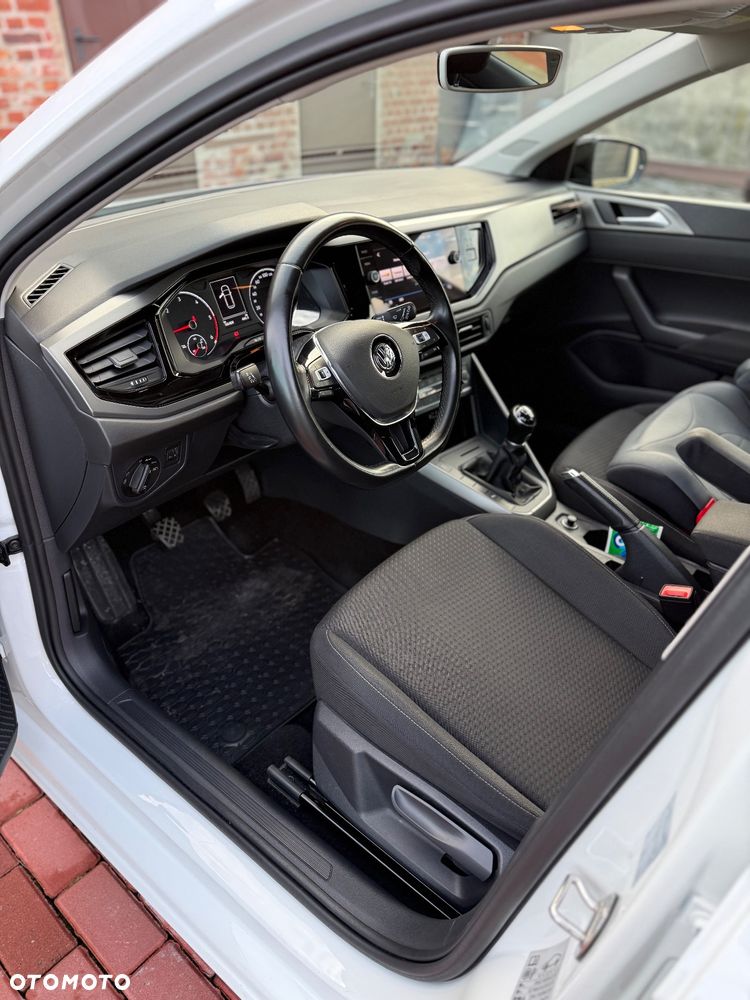 Volkswagen Polo 1.6 TDI SCR Trendline - 11