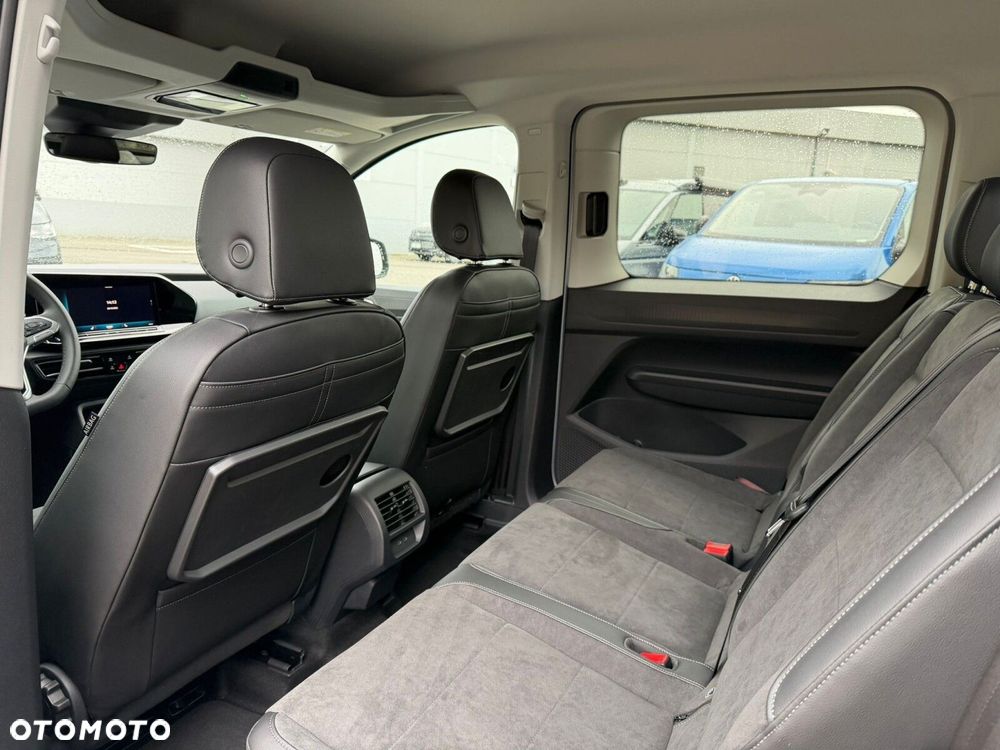Volkswagen Caddy Maxi Style 2,0 TDI 90 kW DSG - 11