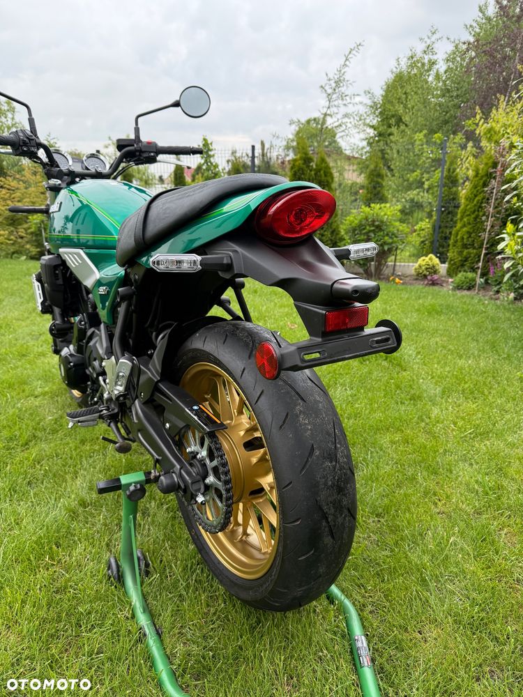 Kawasaki Z 650 RS - 13