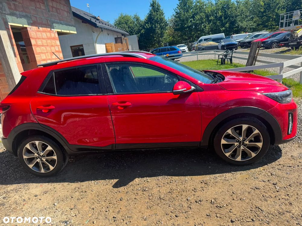 Kia Stonic 2023 photo 5