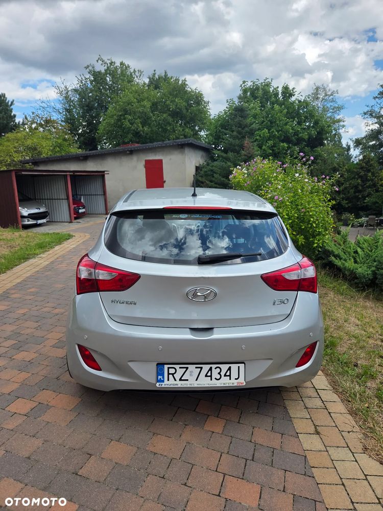 Hyundai i30 1.4 Classic + - 3
