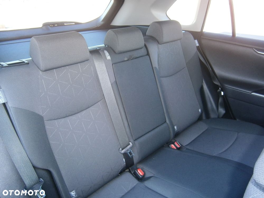 Toyota RAV4 2.0 Comfort 4x2 - 11