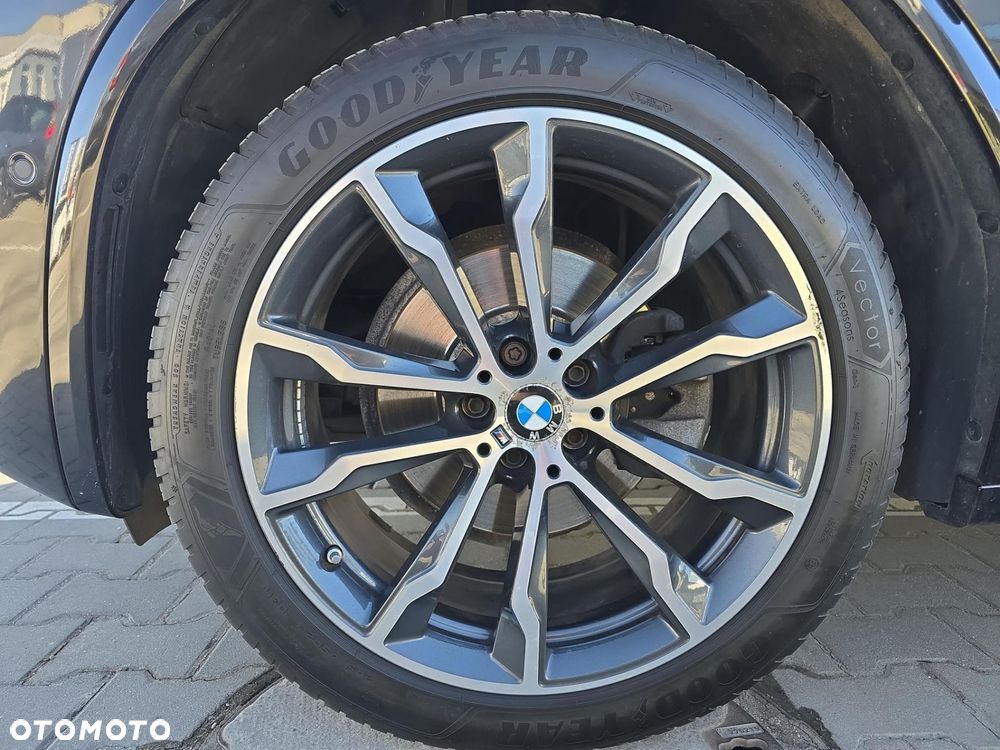 BMW X4 xDrive20d xLine sport - 9