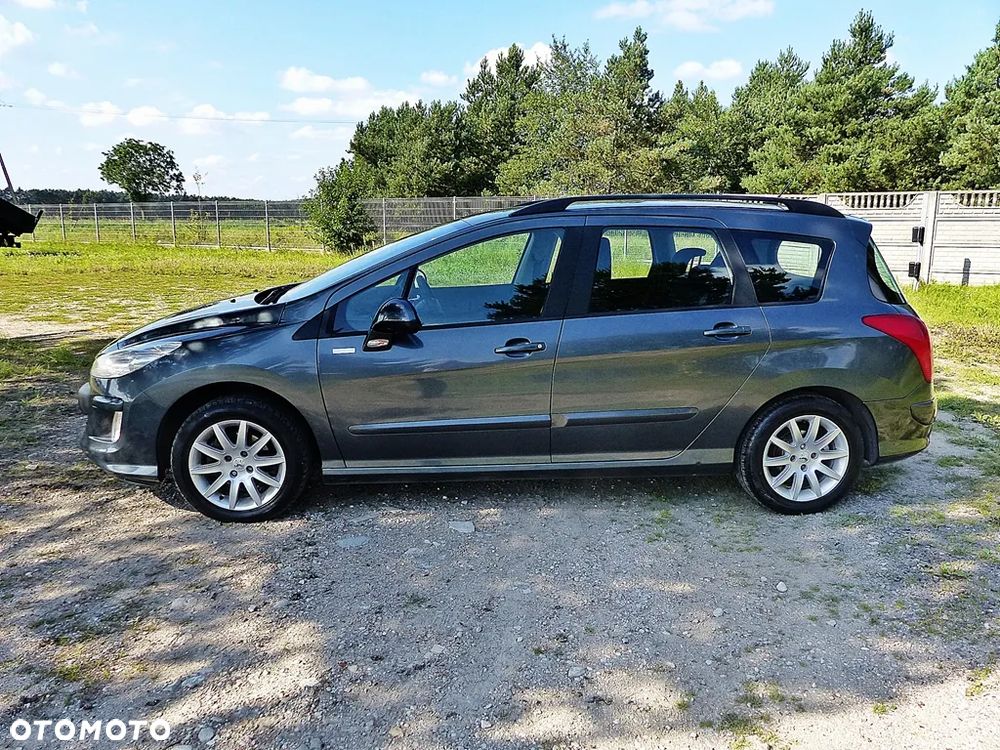 Peugeot 308 120 VTi Millesim 200 - 13