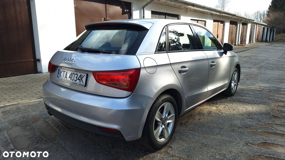 Audi A1 Sportback 1.4 TDI (ultra) sport - 11