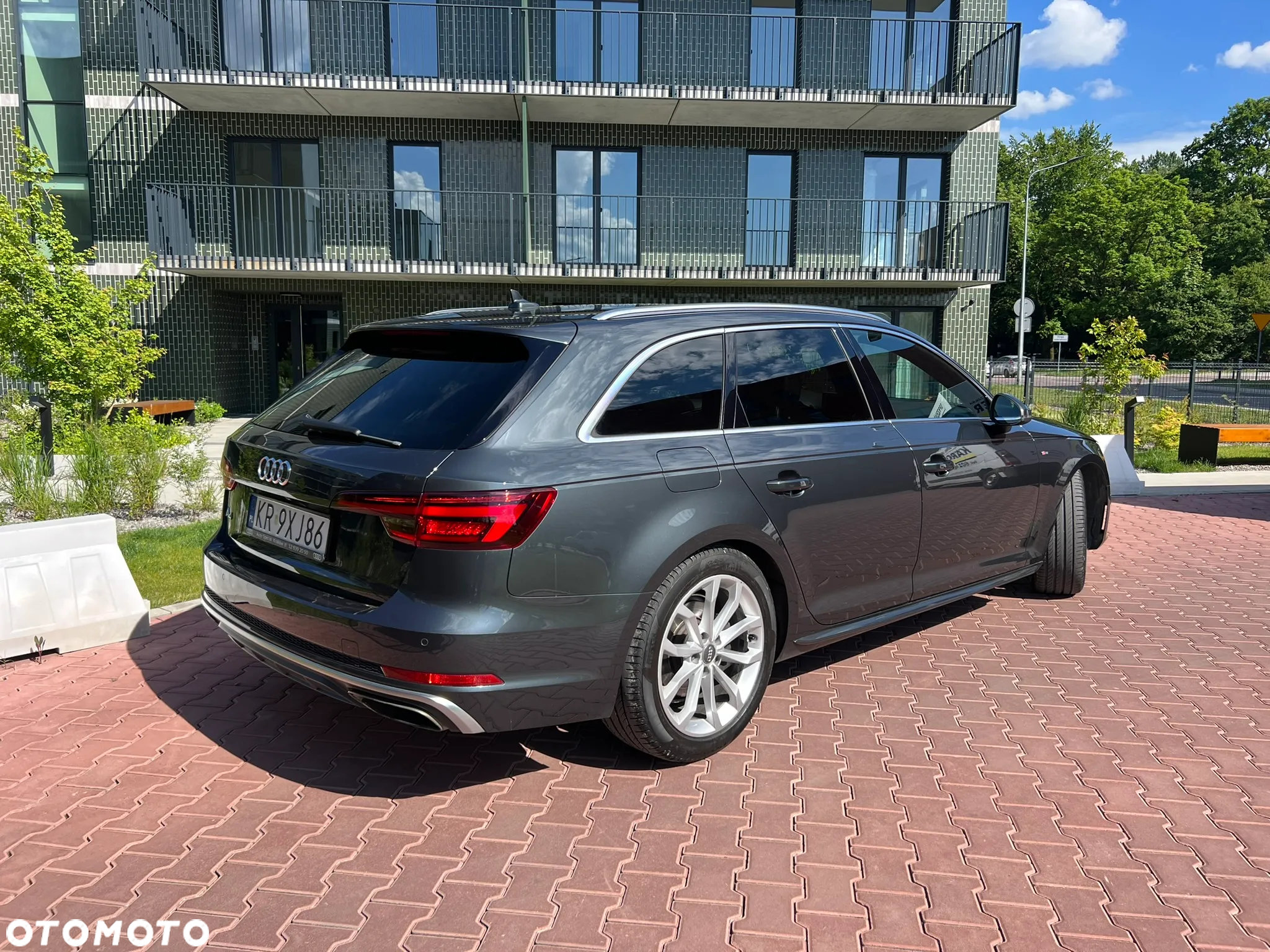 Audi A4 2.0 TFSI ultra Sport S tronic - 2