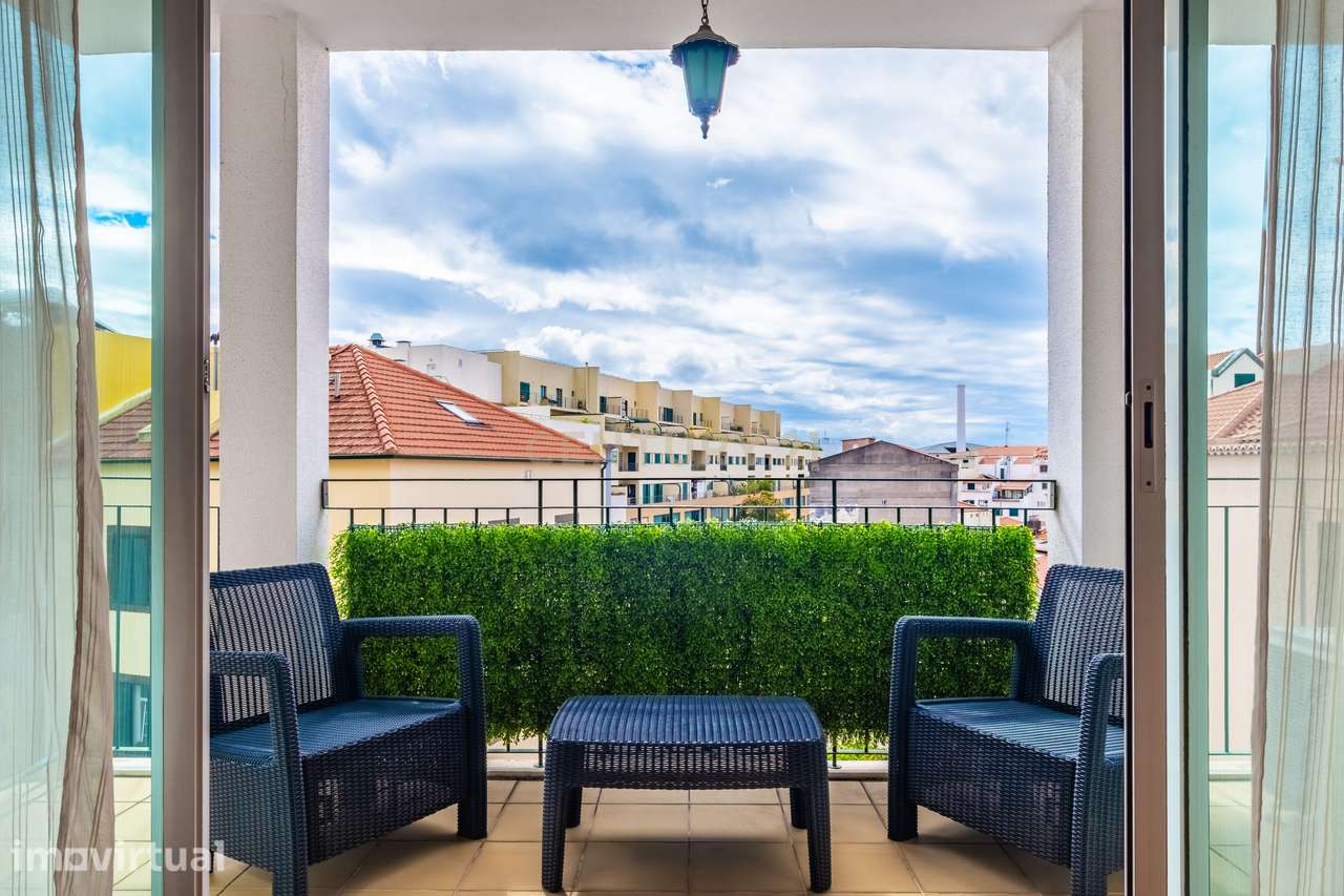 Apartamento T2  para Arrendar com Vista para a Cidade do Funchal, Made - Grande imagem: 3/32