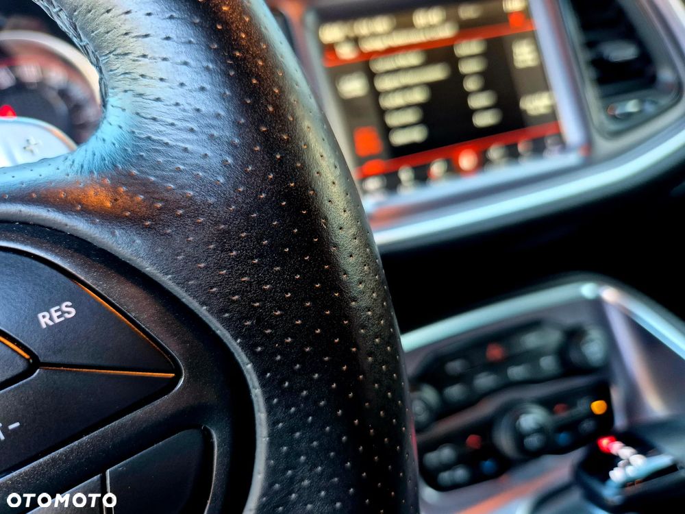 Dodge Challenger Automatik 392 Hemi Scat Pack Shaker - 8