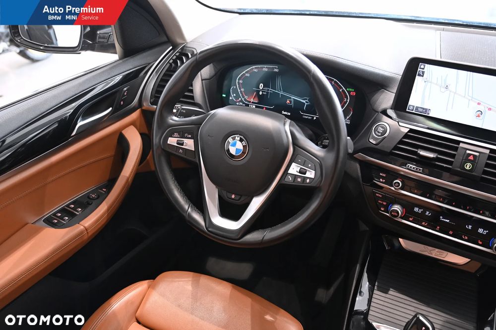 BMW X3 xDrive20i - 16
