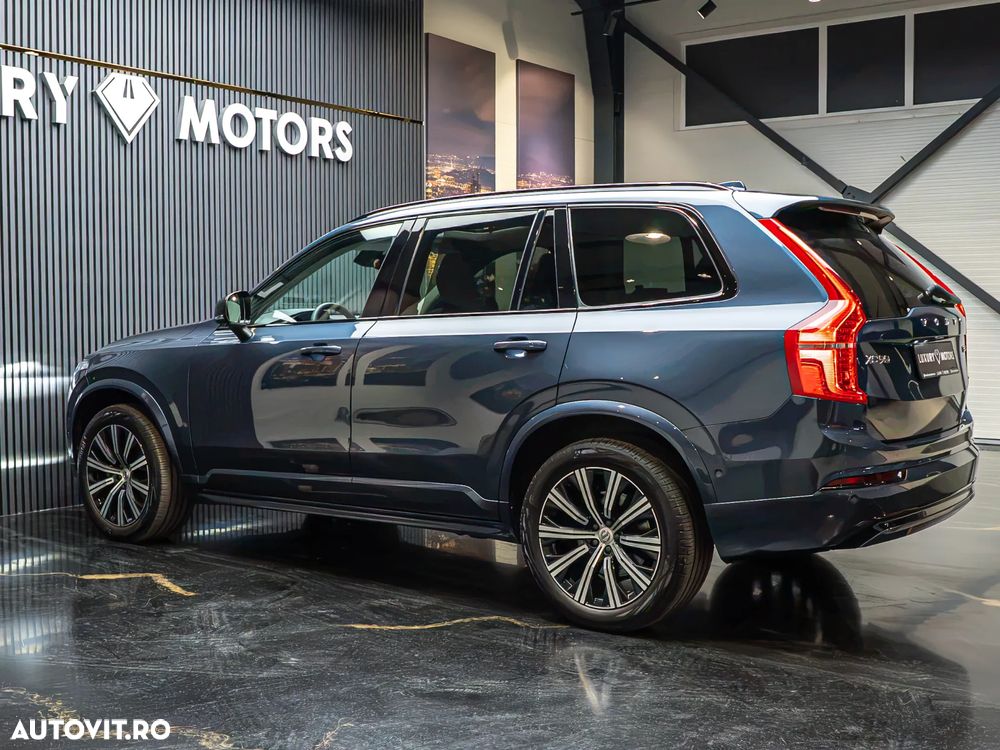 Volvo XC 90 B5 D AWD Ultimate Dark - 8