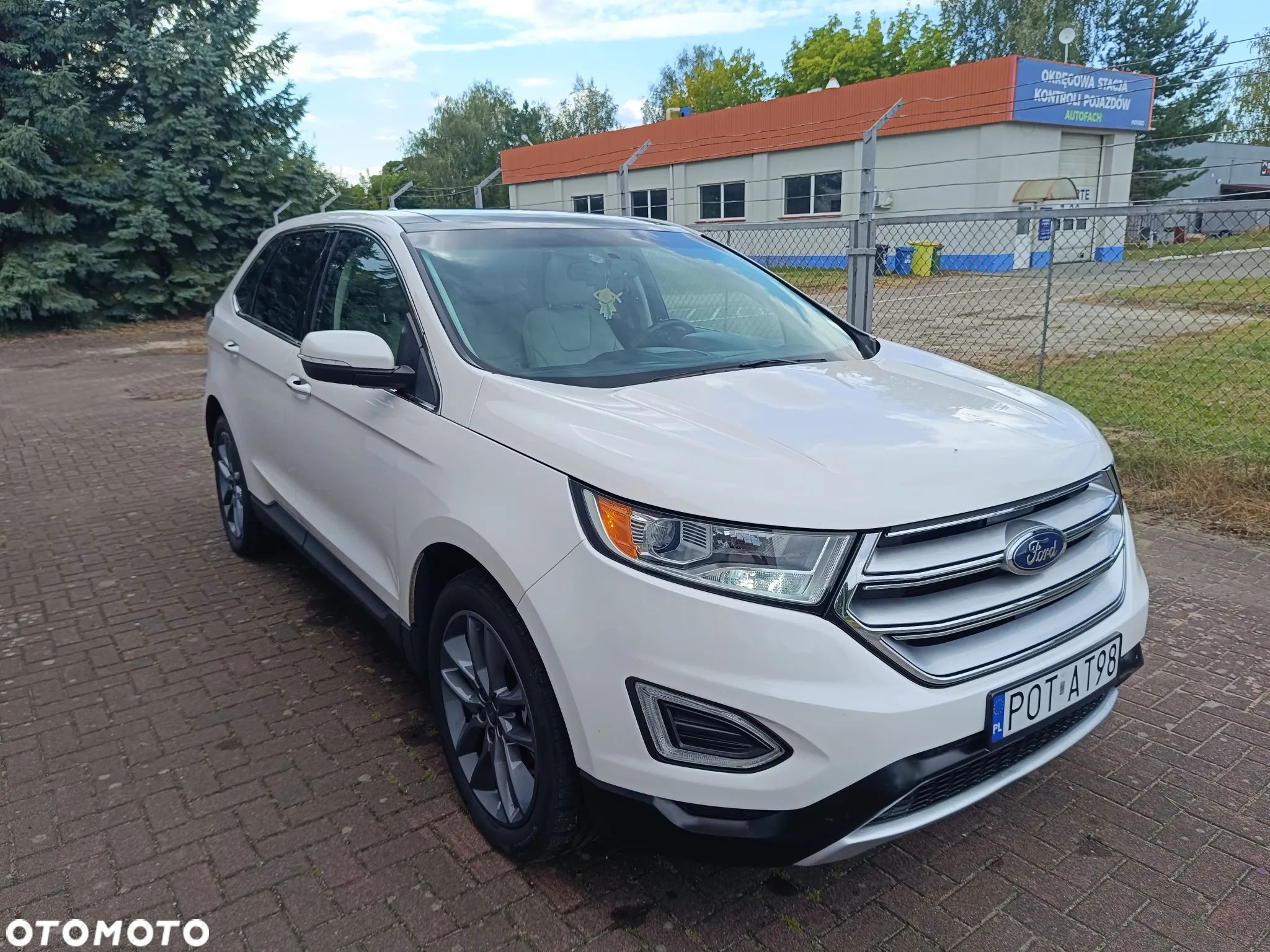 Ford Edge - 1