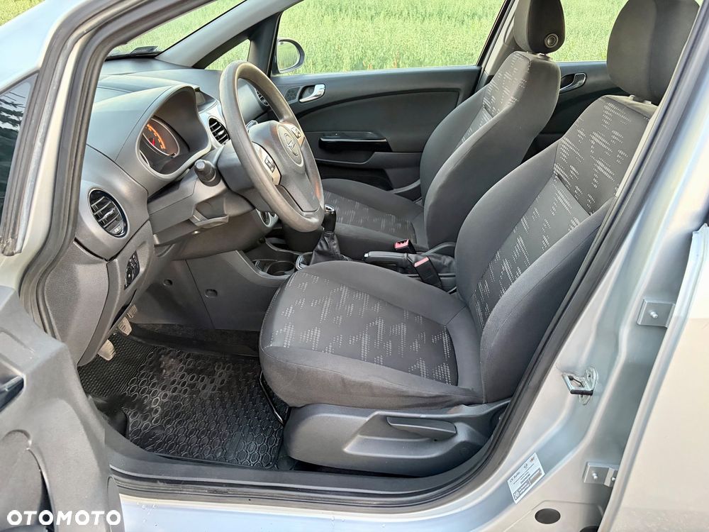 Opel Corsa 1.2 16V Enjoy - 24