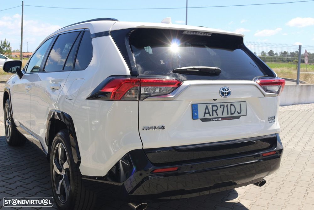 Toyota RAV4 2.5 HDF Plug-in Premium AWD-i - 19